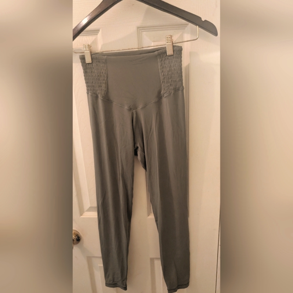 Offline By Aerie Olive Green Real Me 7/8 Leggings